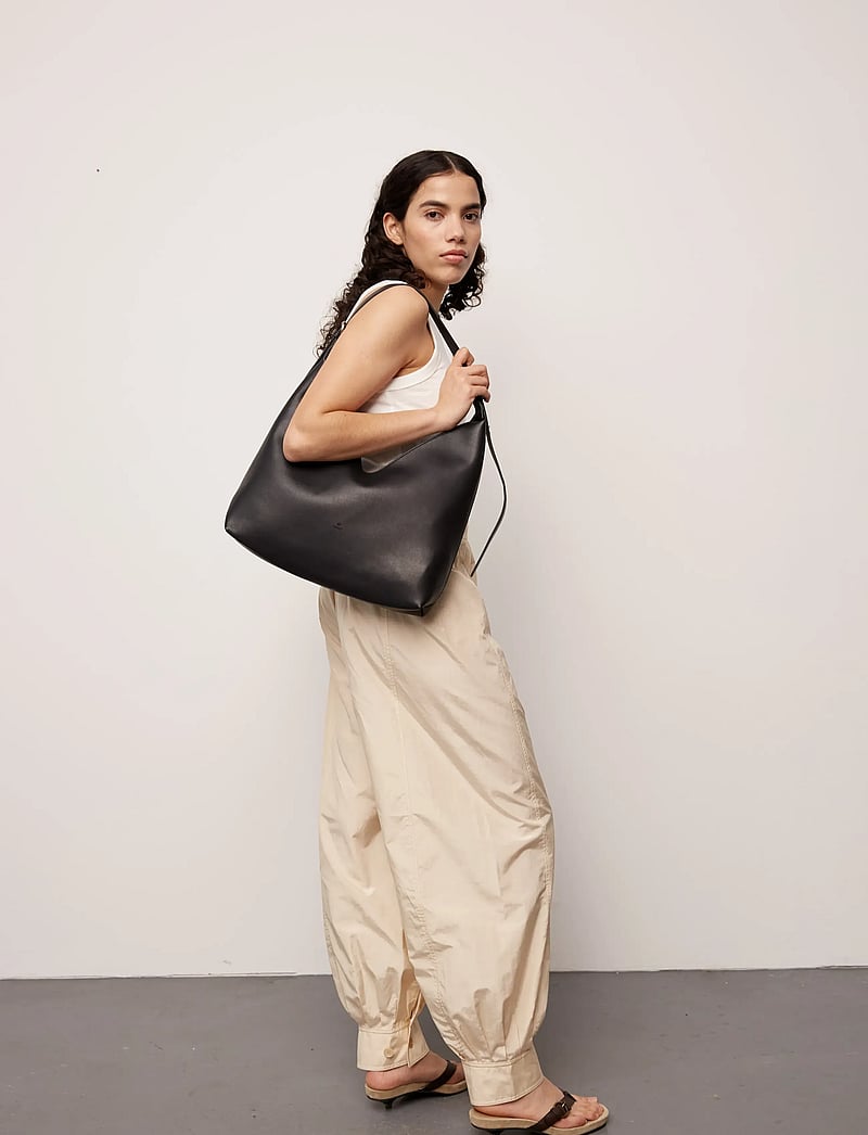 Adax - Hello I'm Vegan Danica - besondere anlässe - black - 5