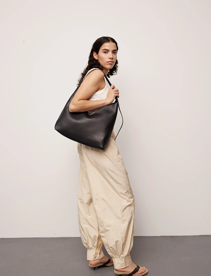 Adax - Hello I'm Vegan Danica - modetrends - black - 5