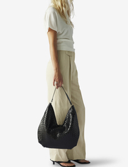 Adax - Salerno shoulder bag Mindy - shoppere - black - 5