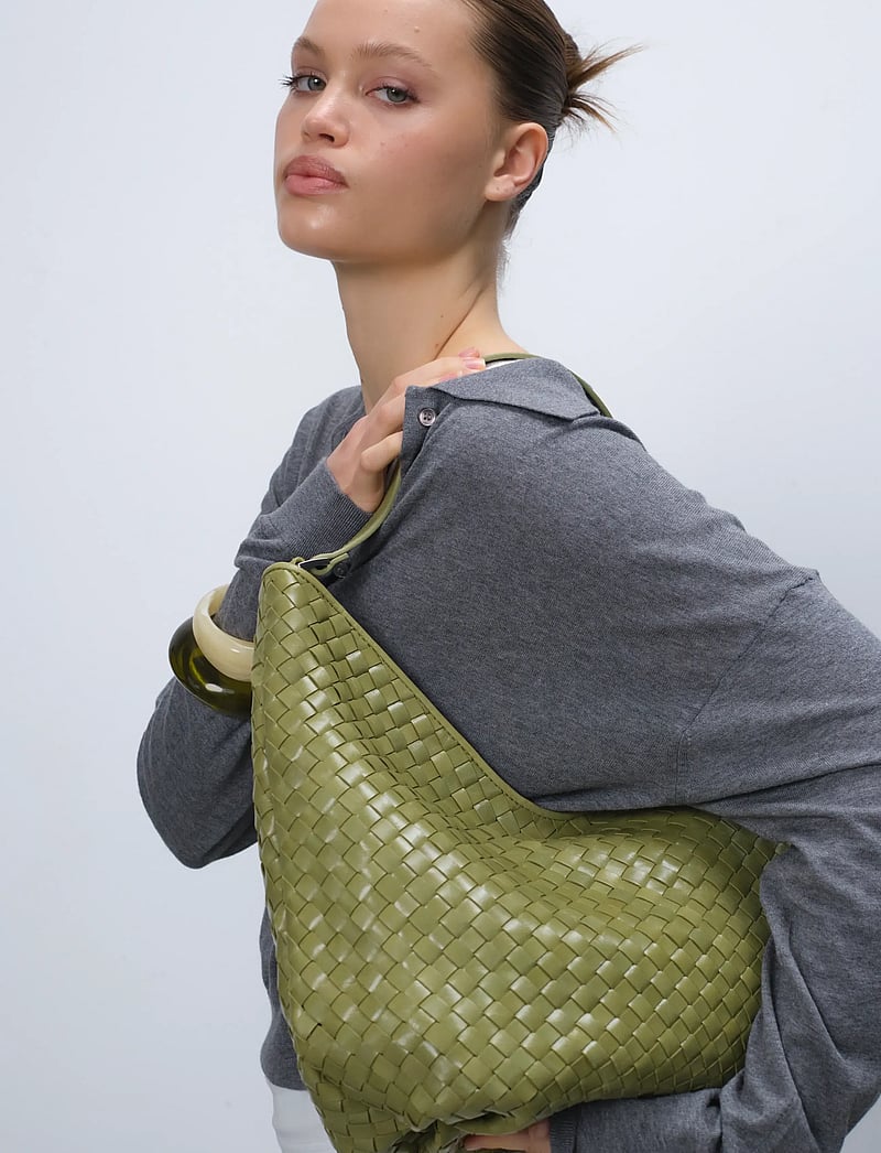 Adax - Salerno shoulder bag Mindy - shoppingväskor - pear - 0