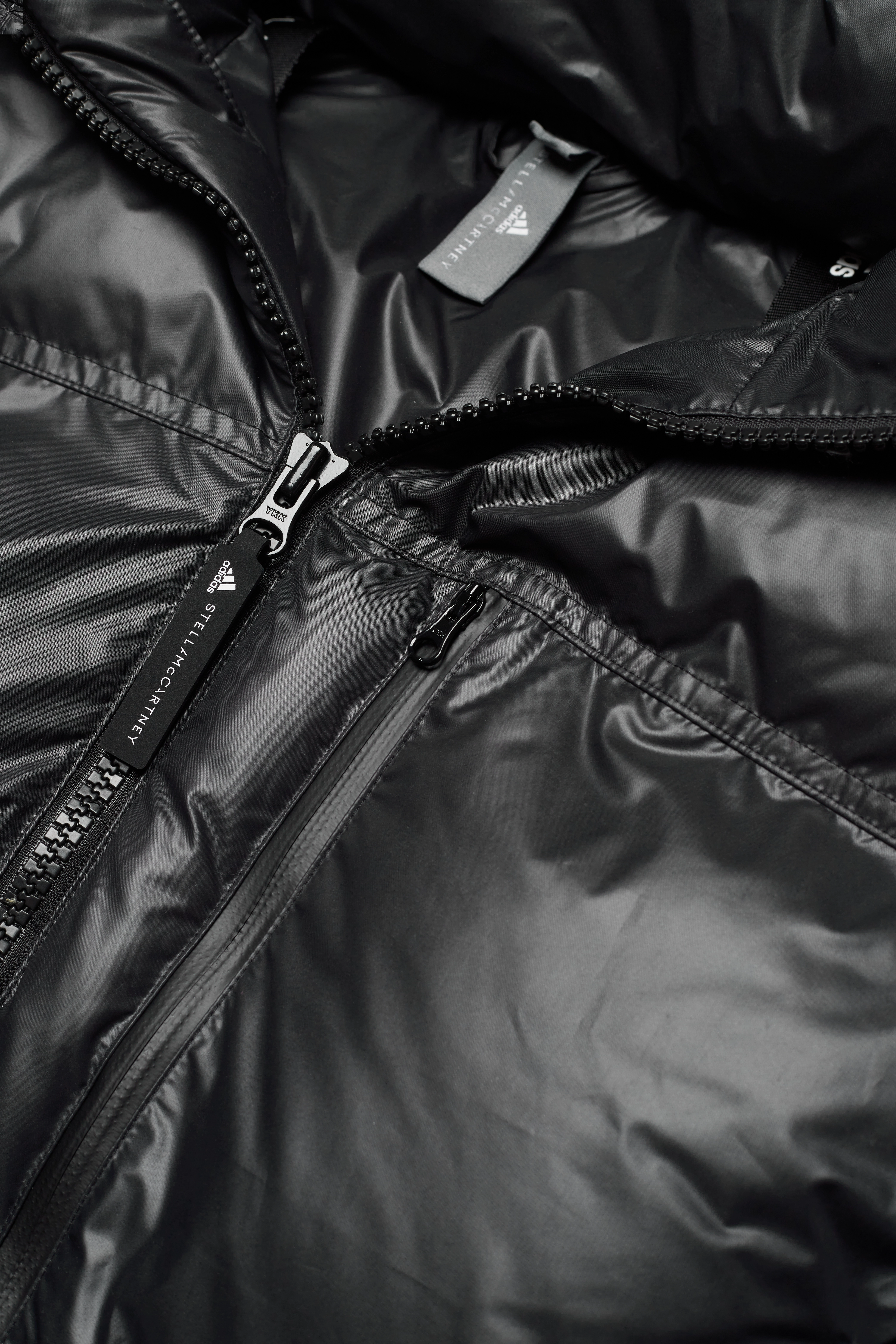 adidas by Stella McCartney - Short Puffer Jacket W - black/white - 5