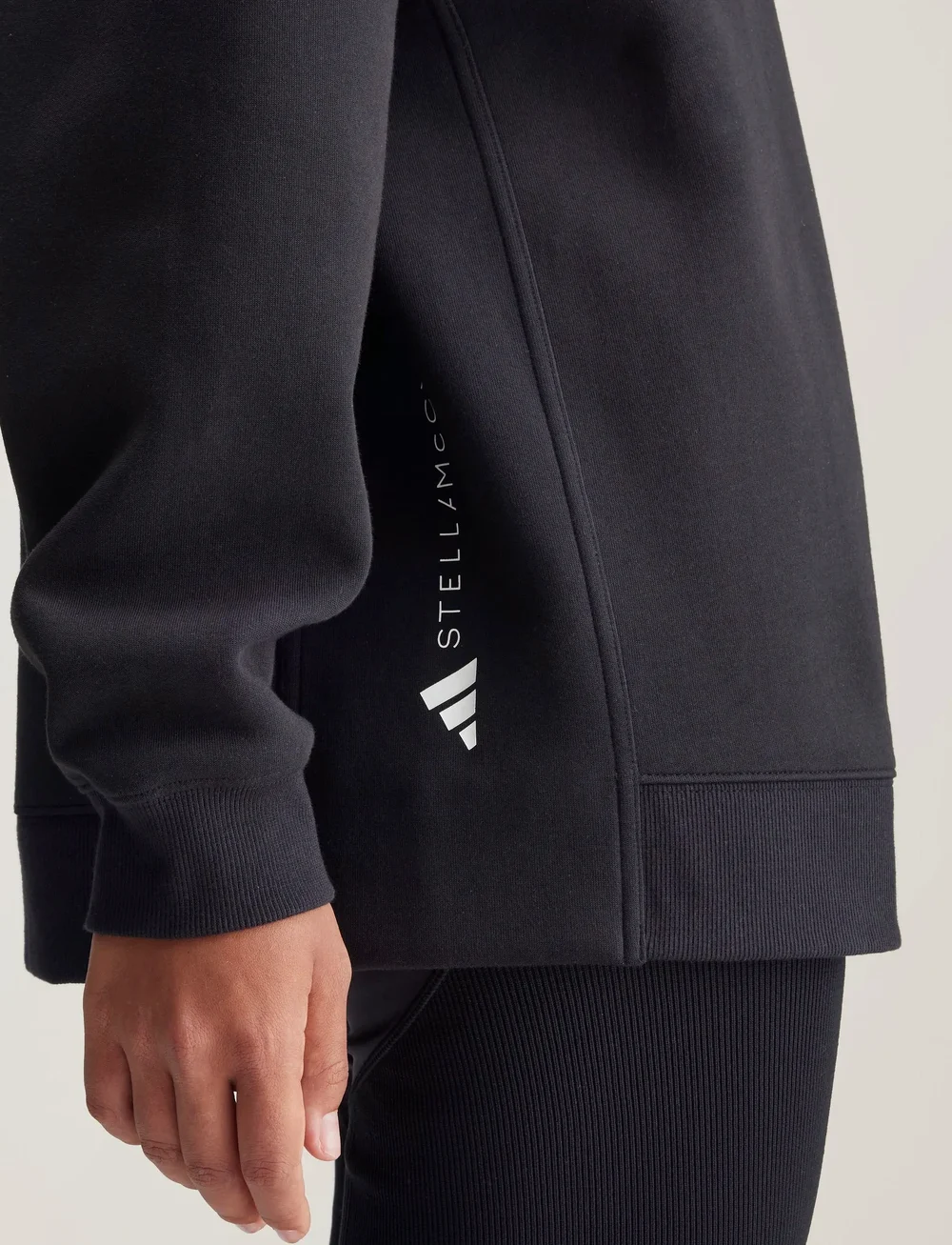 adidas by Stella McCartney - aSMC LOOSE SS - sweatshirts - black - 4