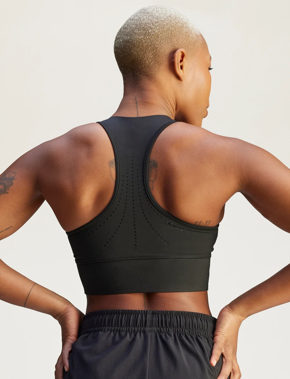 adidas by Stella McCartney - aSMC TPR CROP - crop tops - black - 2