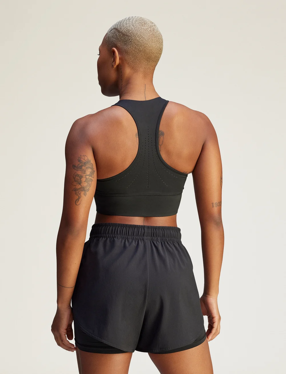 adidas by Stella McCartney - aSMC TPR CROP - crop tops - black - 4