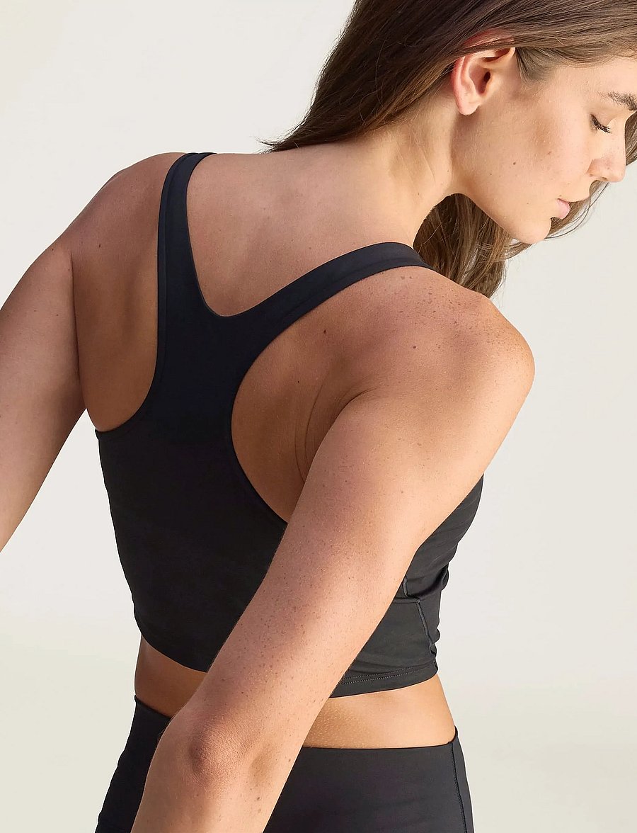 adidas by Stella McCartney - aSMC TST CROP - navel shirts - black - 4