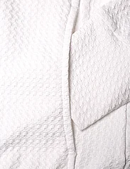 adidas Golf - W ULT C TXT JKT - jackets - white - 3