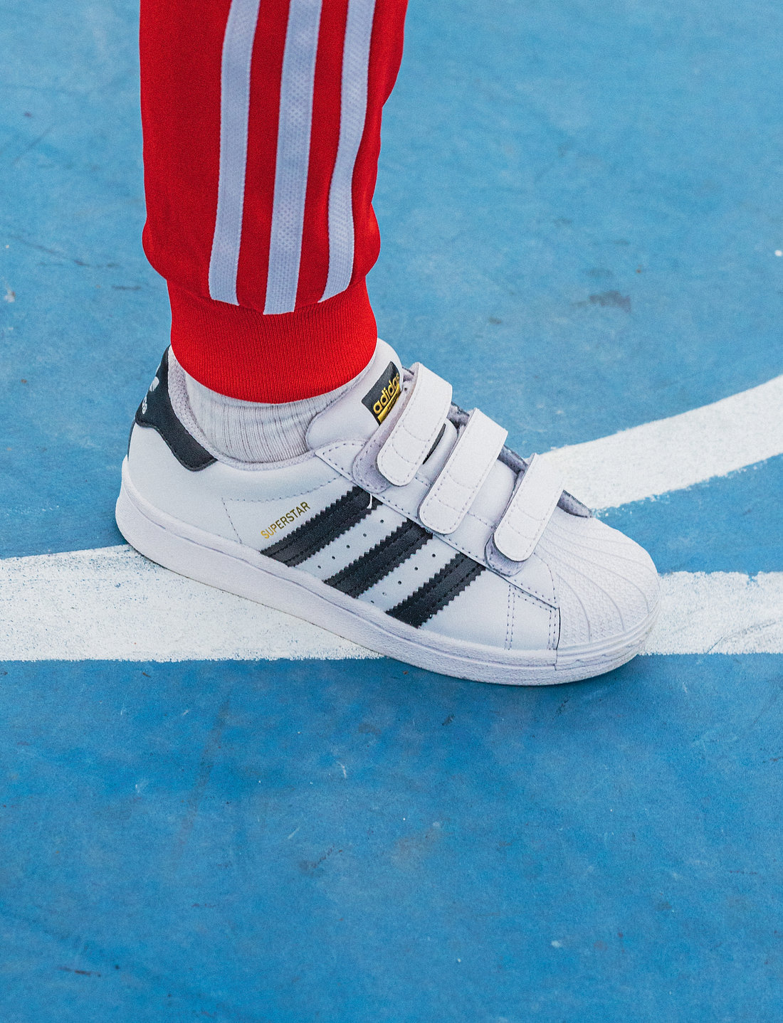 Superstar velcro size 11 outlet