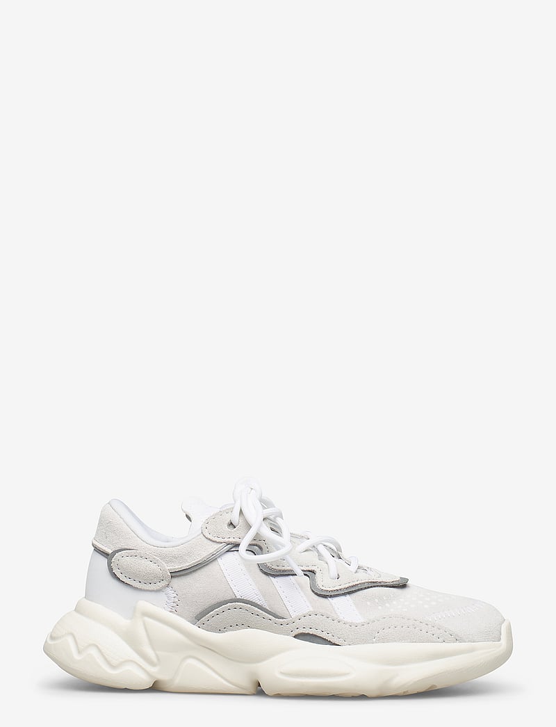 adidas Originals - OZWEEGO C - låga sneakers - crywht/ftwwht/owhite - 1