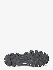 adidas Originals - Hyperturf Adventure Shoes - matalavartiset tennarit - ftwwht/greone/beaora - 4