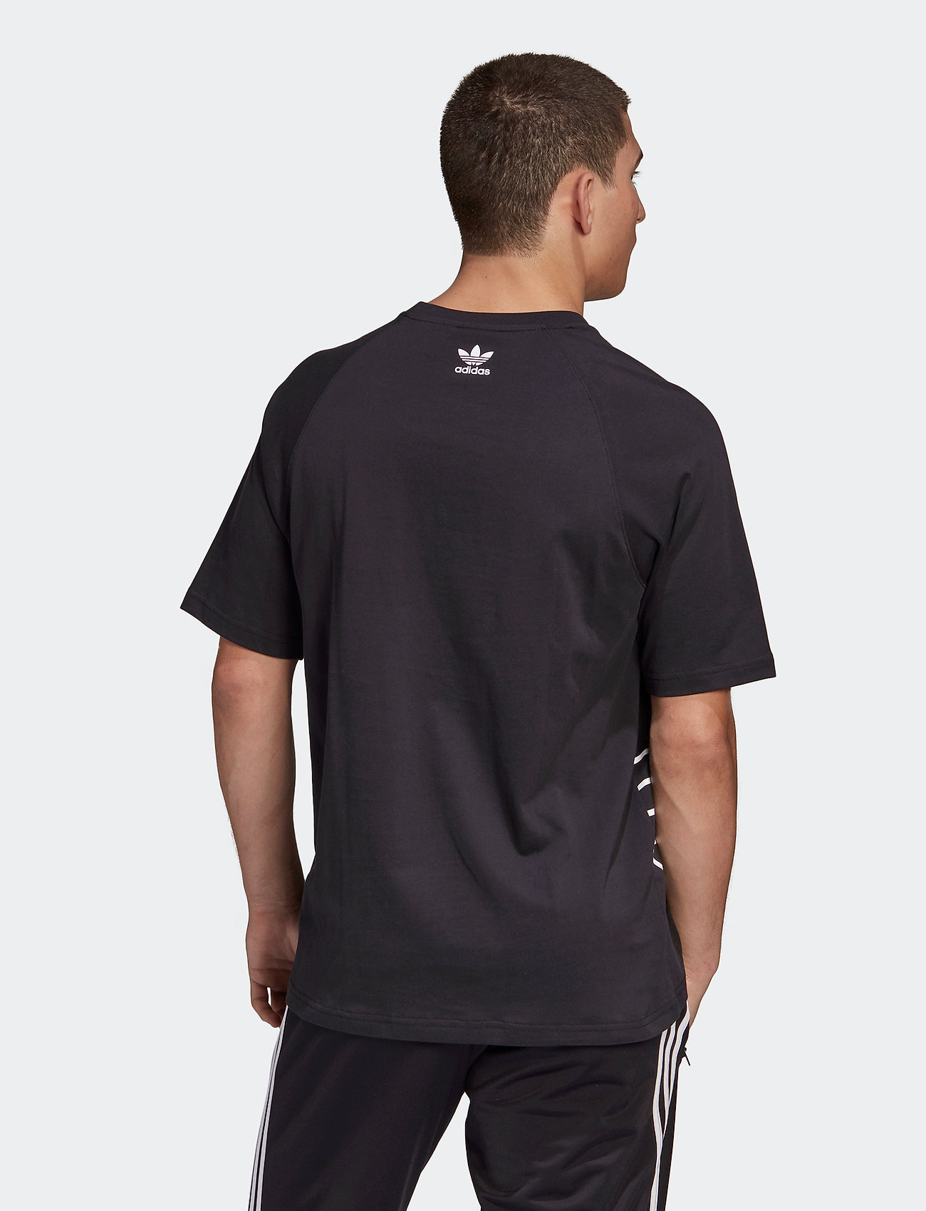 adidas Originals - BG TRF OUT TEE - black/white - 3