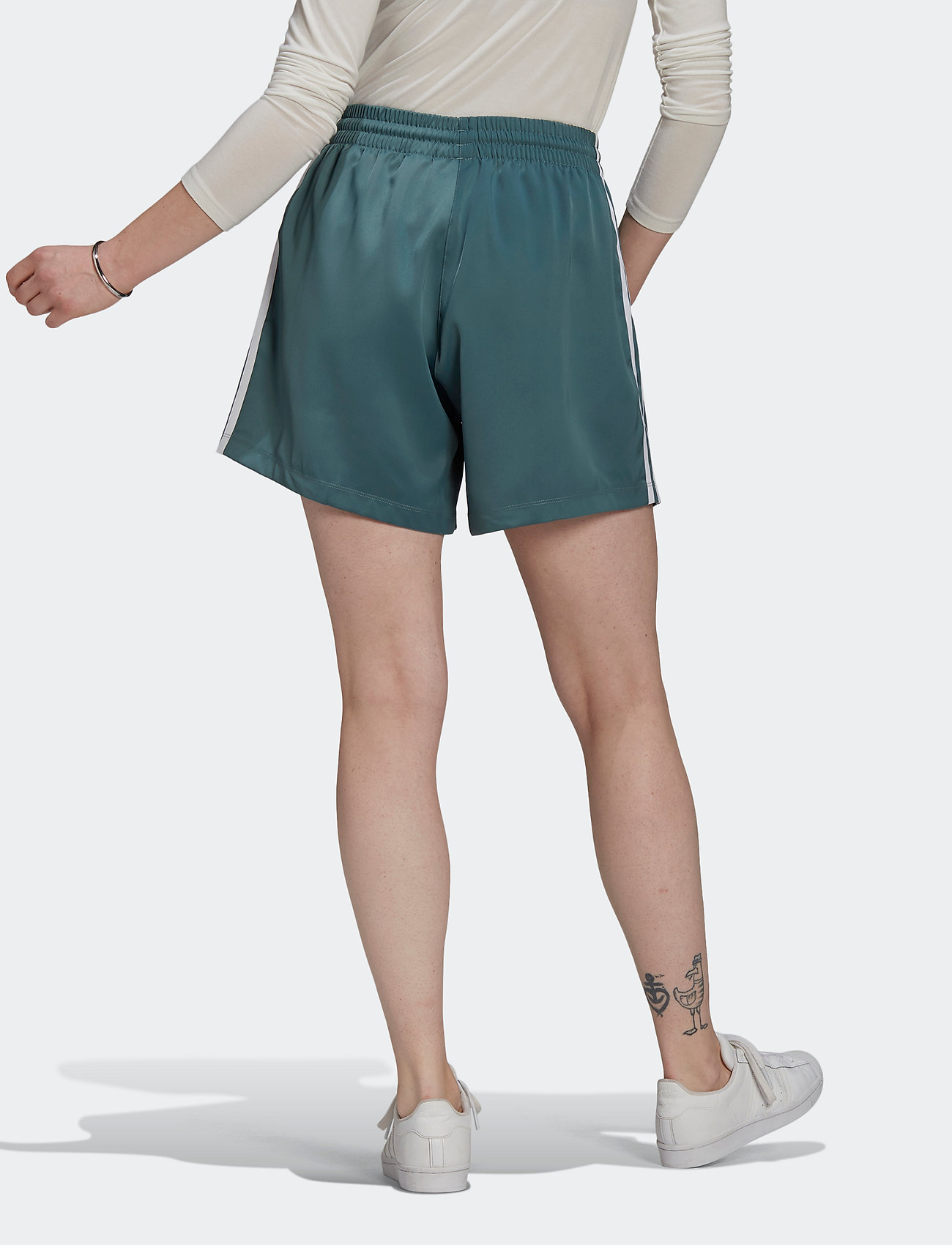 adidas Originals - SATIN SHORTS - hazeme - 5