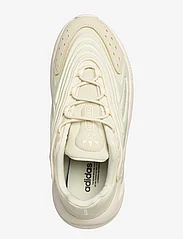 adidas Originals - OZELIA Shoes - låga sneakers - sand/ecrtin/cblack - 3