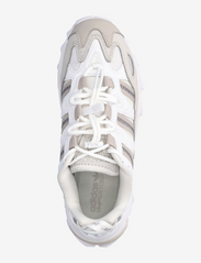 adidas Originals - HYPERTURF - hiking shoes - ftwwht/greone/silvmt - 3