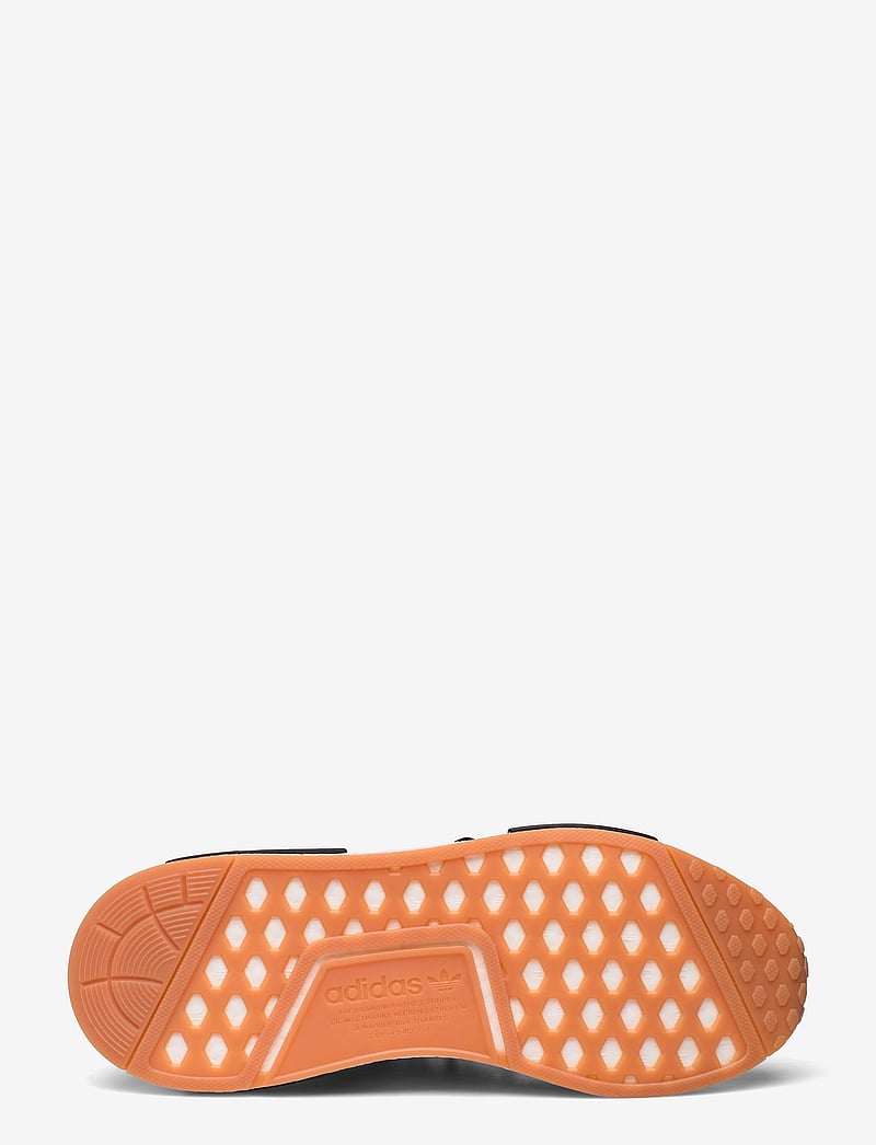 adidas Originals - NMD_R1 - låga sneakers - cblack/cblack/gum2 - 4