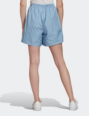 adidas Originals - Adicolor Classics Ripstop Shorts W - casual shorts - ambsky - 3