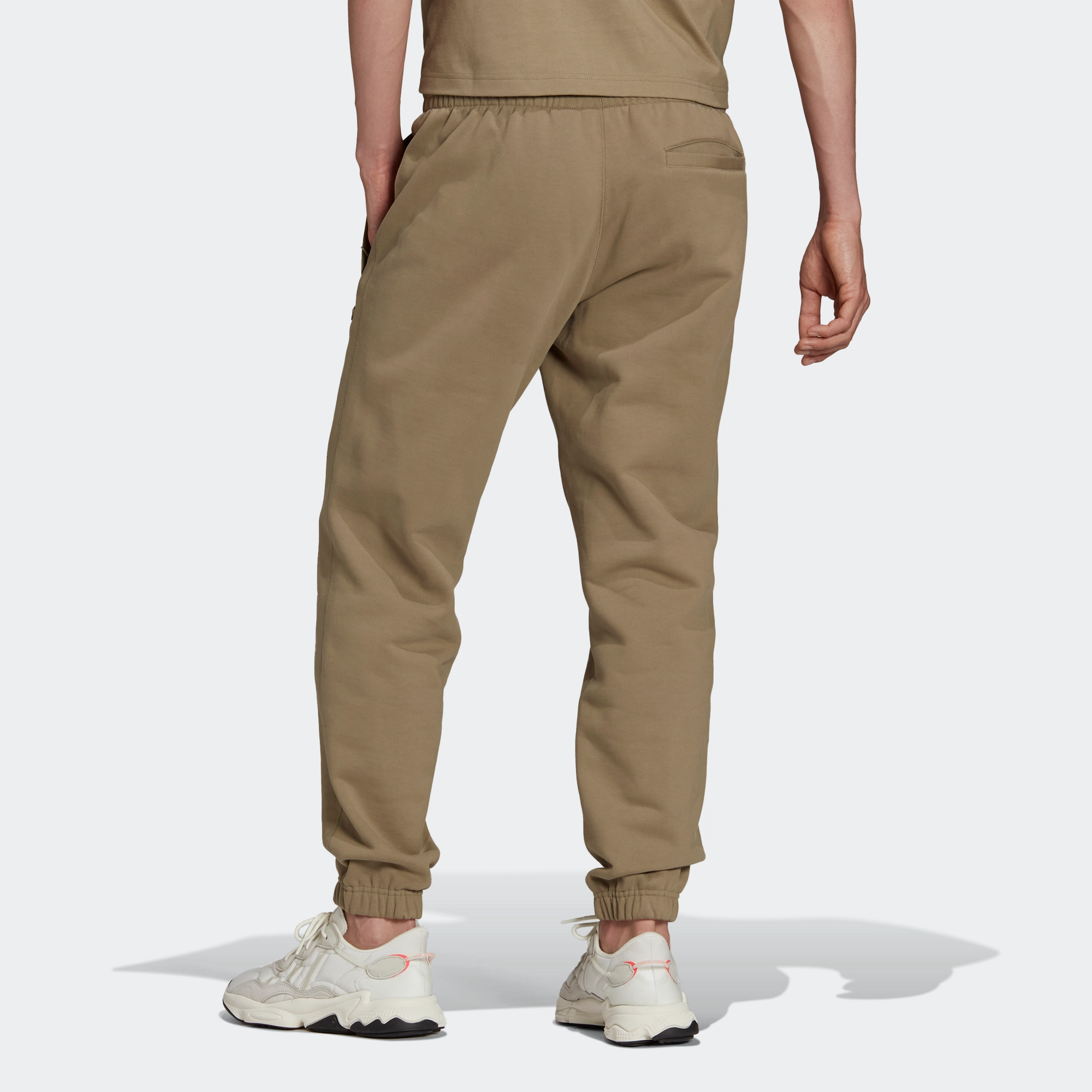 adidas Originals - C SWEAT PANT - orbgrn - 3