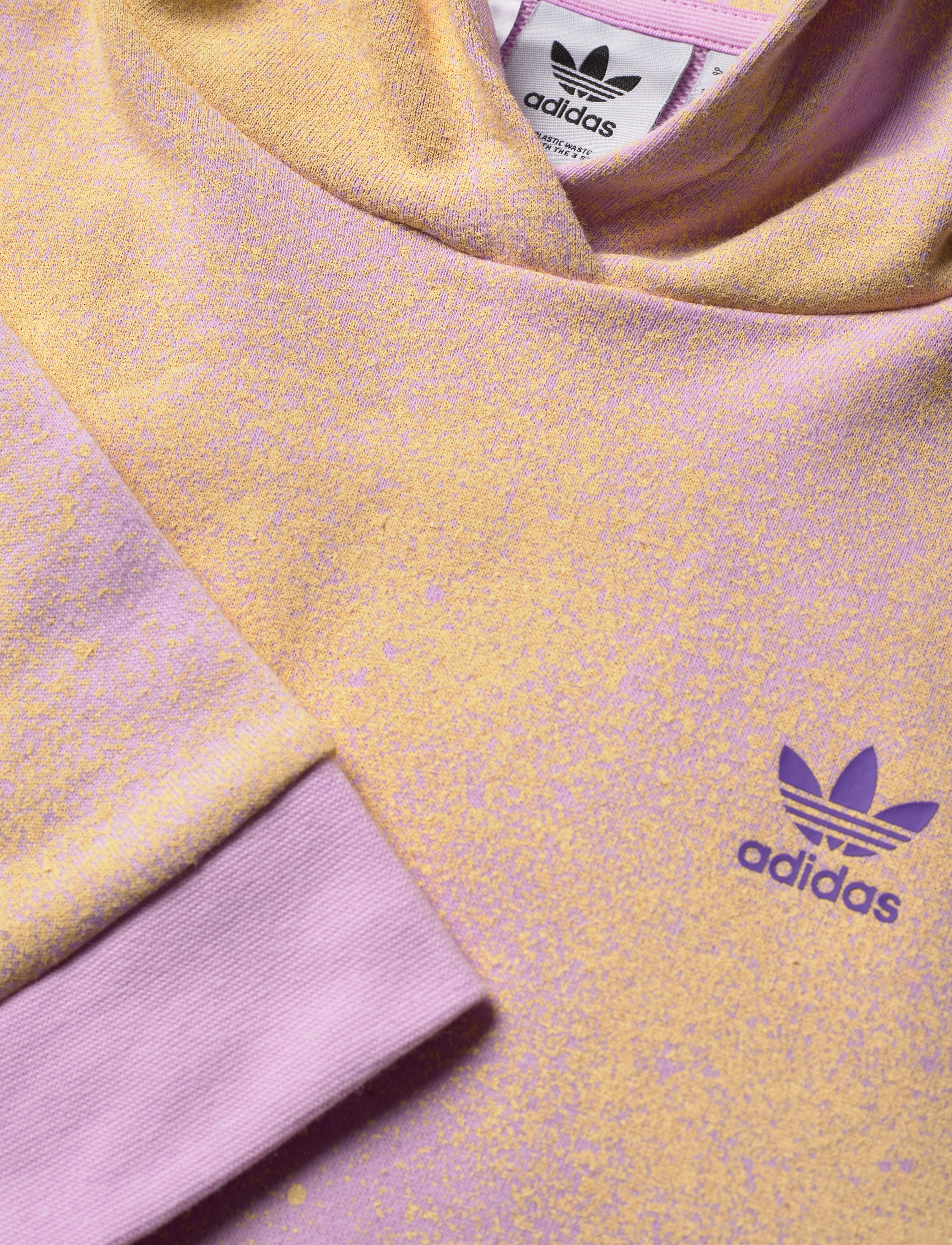 adidas Originals - Graphic Print Crop Hoodie - blilil/almyel - 2