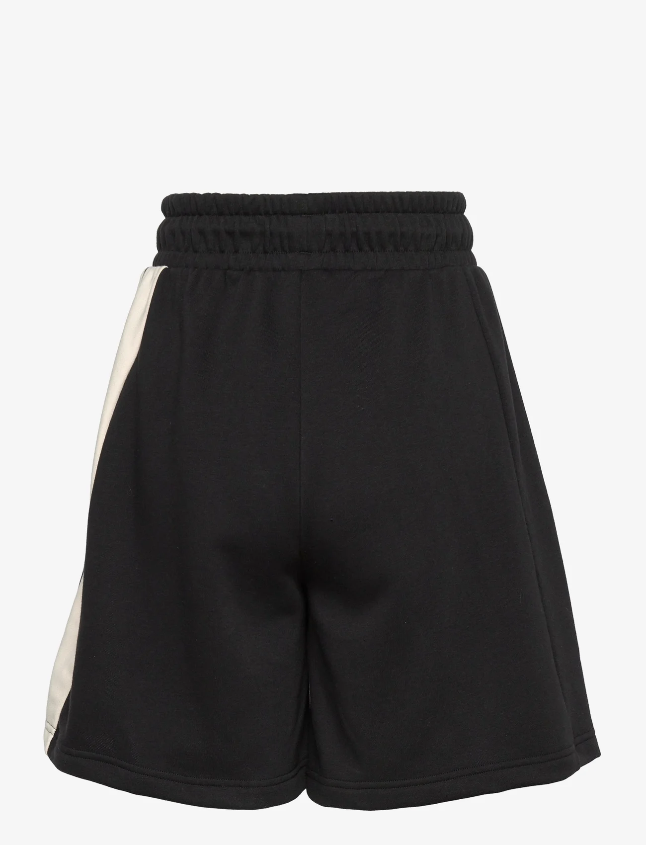 adidas Originals - Shorts - sweat shorts - black - 1