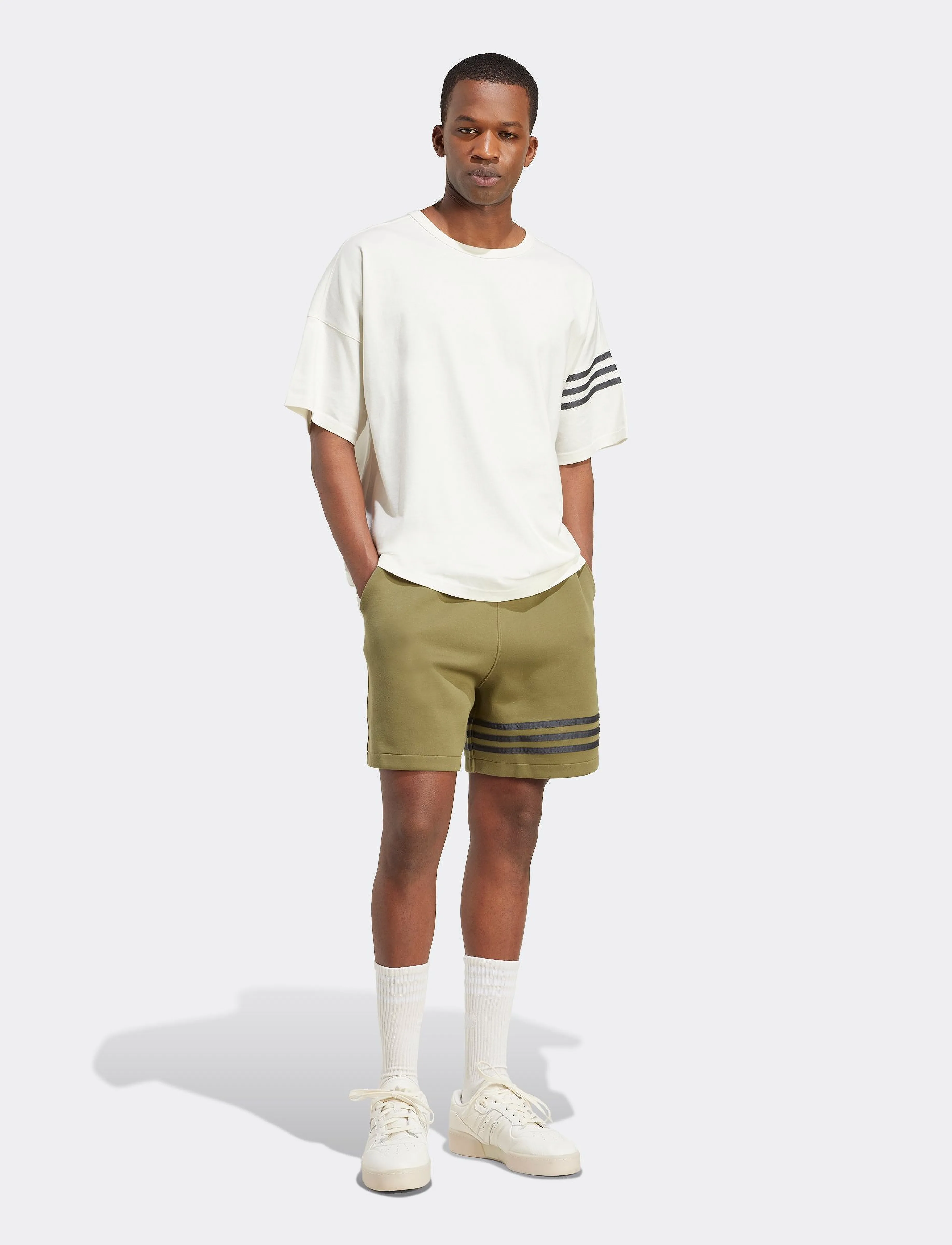 adidas Originals NEU C TEE - T-Shirts - OWHITE / white