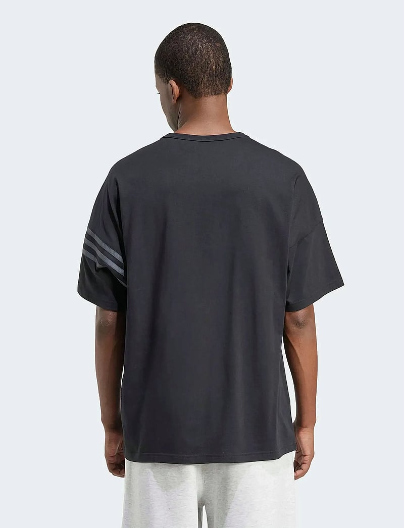 adidas Originals - NEU C TEE - t-shirts - black/carbon - 3