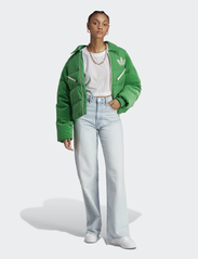 adidas Originals - VELVET PUFFER - spring jackets - green - 4