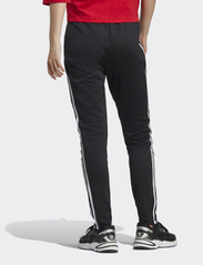 adidas Originals - Adicolor SST Tracksuit Bottoms - sportinės kelnės - black - 5