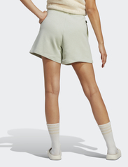 adidas Originals - Essentials+ Made with Hemp Shorts - sweatshorts - lingrn - 3