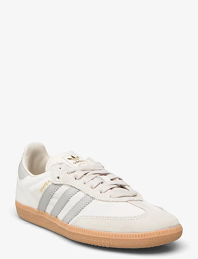 Creme kleurige sneakers hotsell