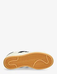 adidas Originals - SUPERSTAR XLG W - low top sneakers - cwhite/cblack/gum1 - 4