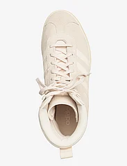 adidas Originals - Gazelle Shoes - sportiska stila apavi ar paaugstinātu potītes daļu - wonwhi/wonwhi/wonwhi - 3