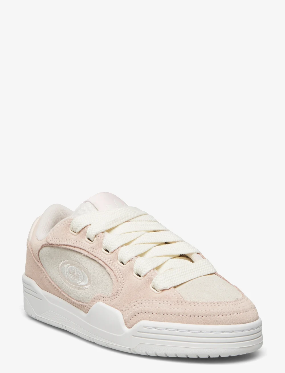 Xw 2025 shoe size