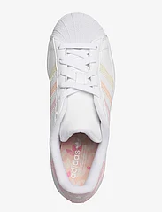 adidas Originals - SUPERSTAR J - lave sneakers - ftwwht/clpink/supcol - 3