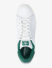 adidas Originals - STAN SMITH CS - laisvalaikio batai žemu aulu - ftwwht/ftwwht/cgreen - 3