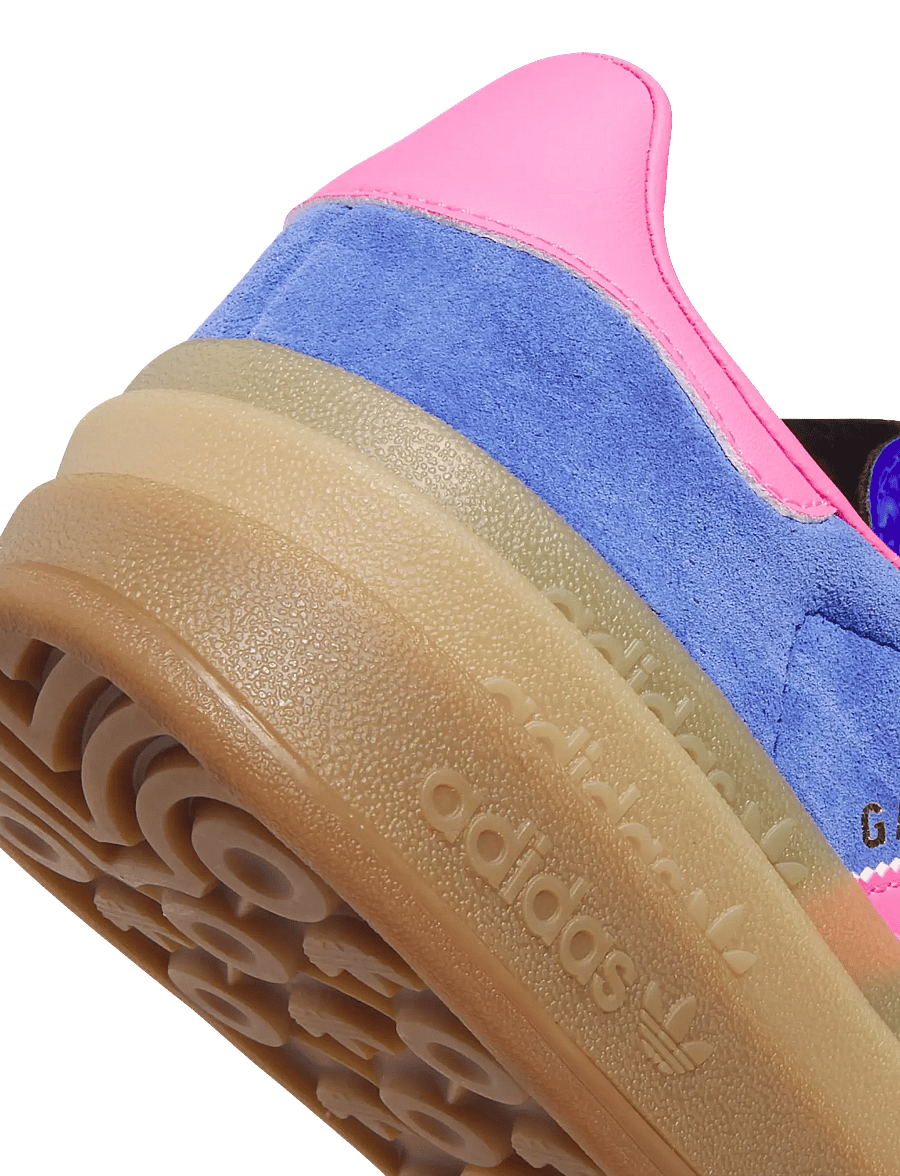 adidas Originals - GAZELLE BOLD W - niedrige sneakers - lucblu/lucpnk/goldmt - 5