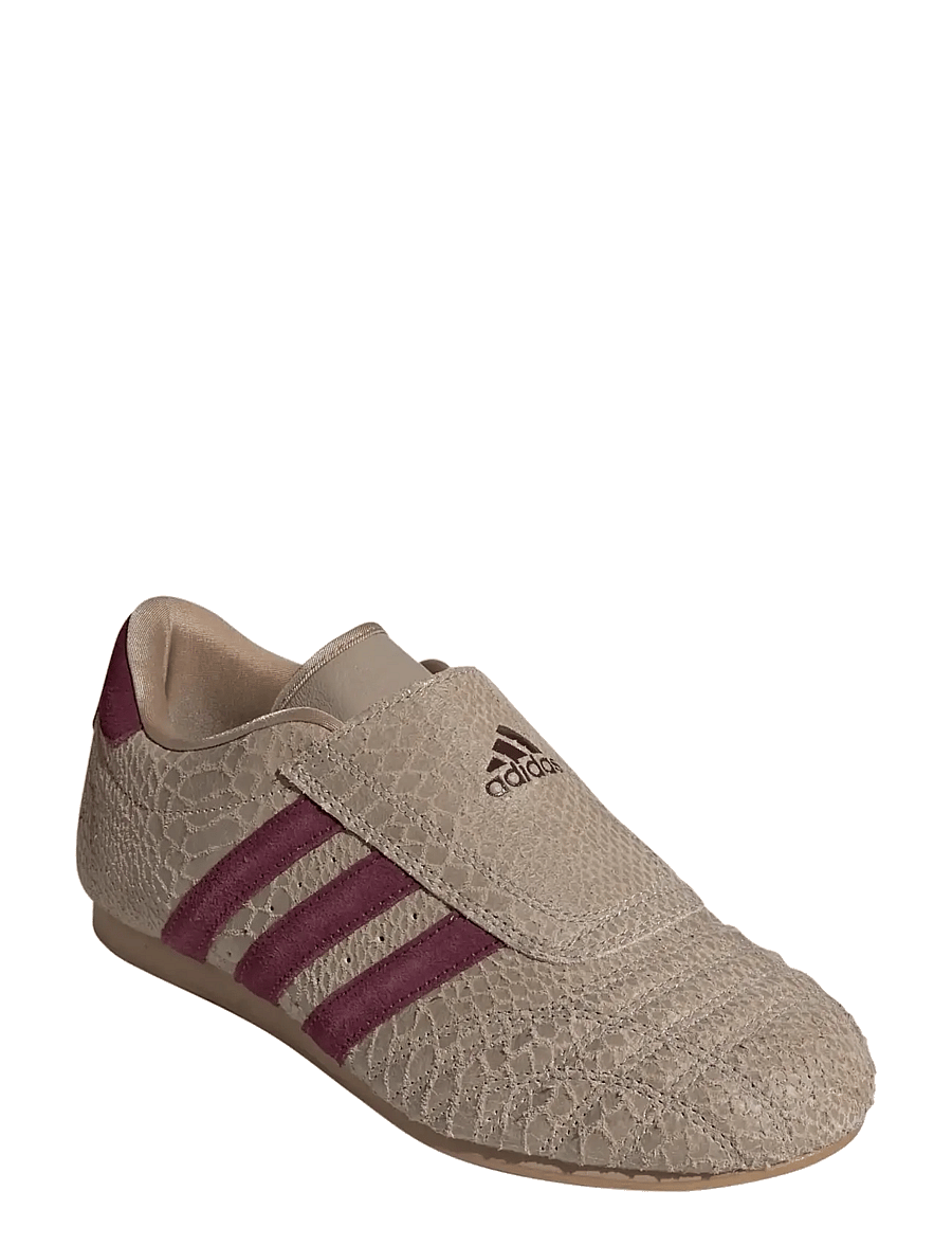 adidas Originals - adidas TAEKWONDO W - lave sneakers - trakha/maroon/gum3 - 0