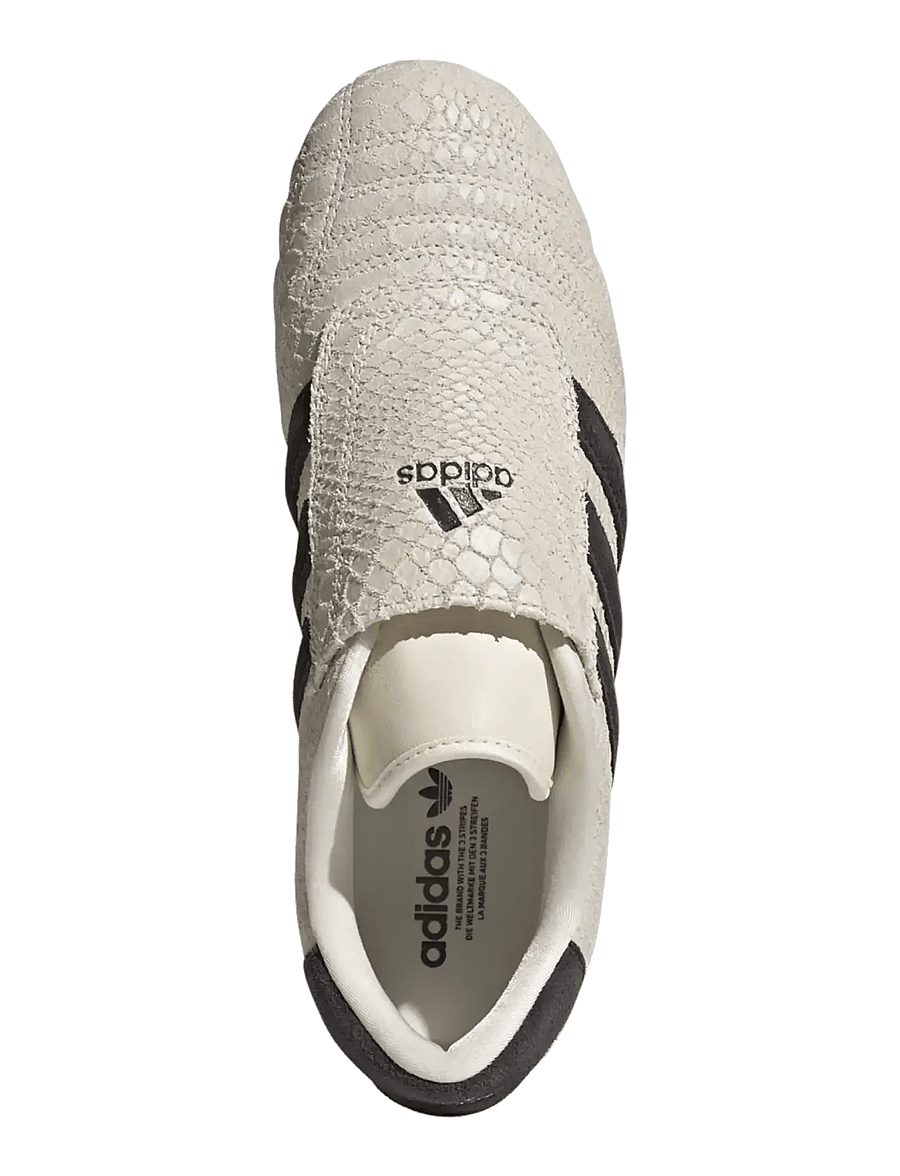 adidas Originals - adidas TAEKWONDO W - lave sneakers - crewht/utiblk/gum3 - 4