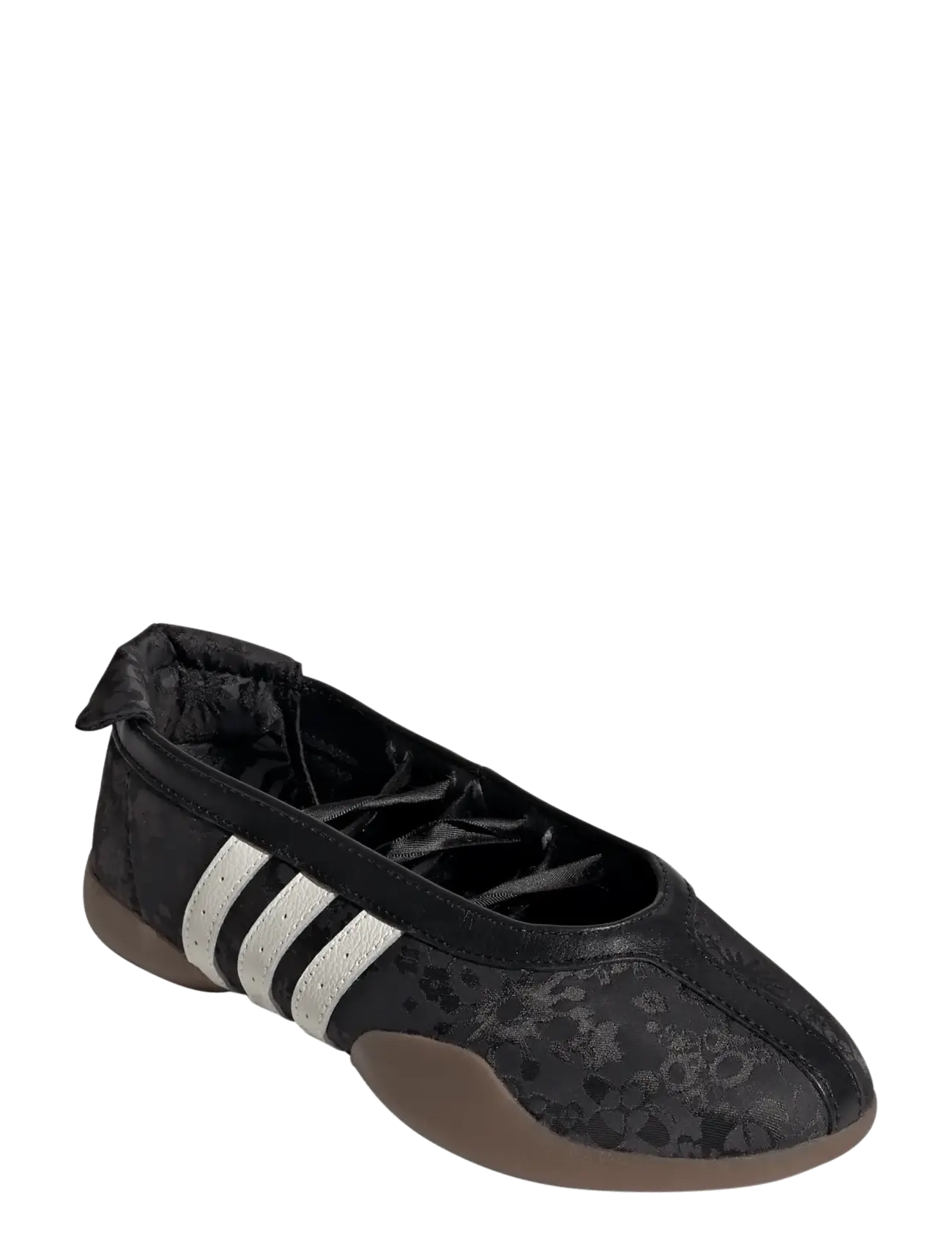 adidas Originals TAEKWONDO MEI BALLET W - Sneakers - CBLACK/OWHITE/GUM5 / black