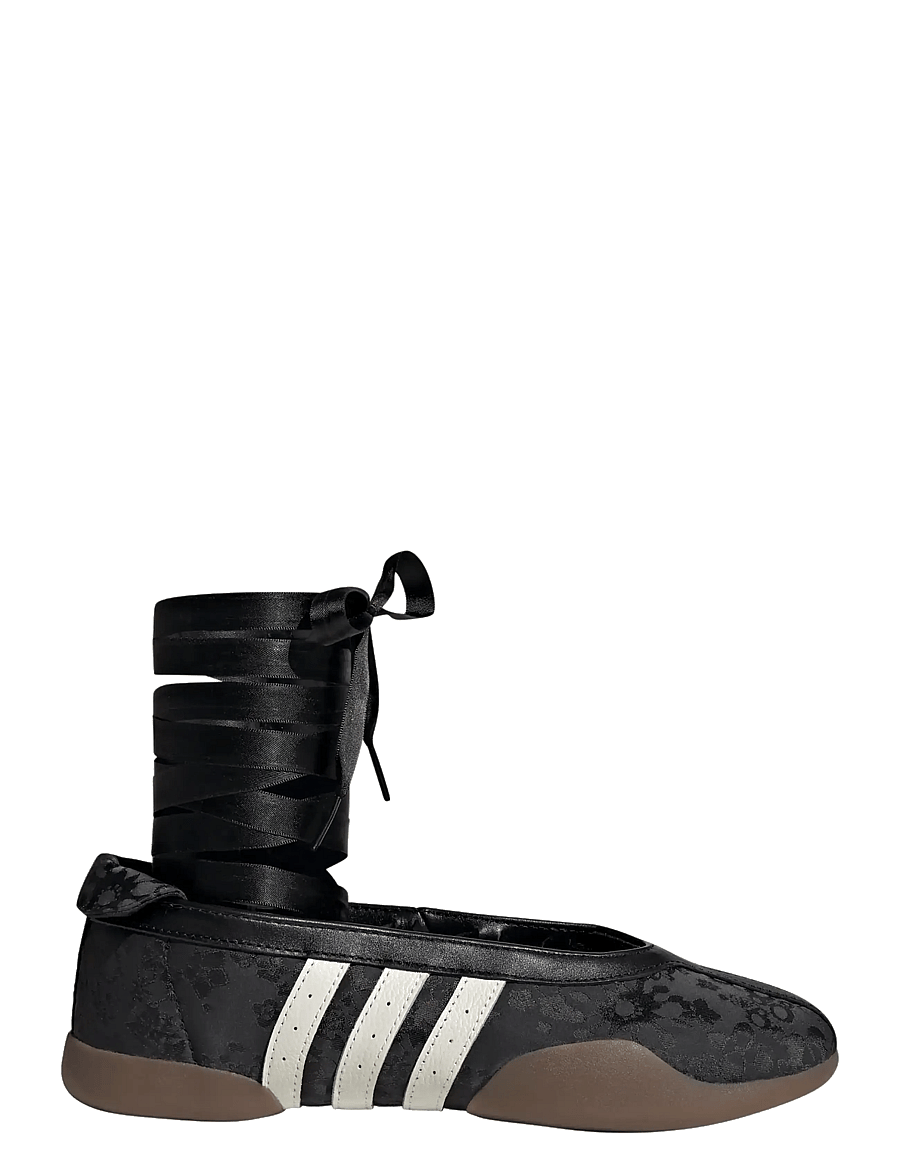 adidas Originals - TAEKWONDO MEI BALLET W - vabaajasandaalid - cblack/owhite/gum5 - 1