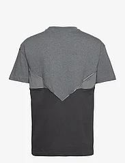adidas Originals - Adicolor Seasonal Reflective T-Shirt - kurzärmelige - black - 1