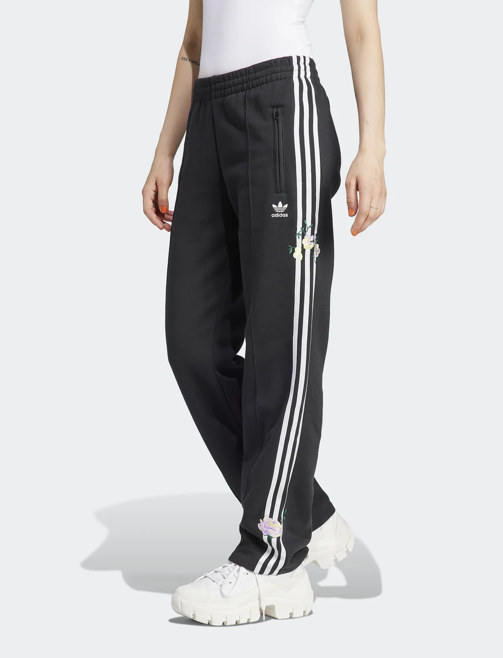Adidas joggers and sweatshirt hotsell