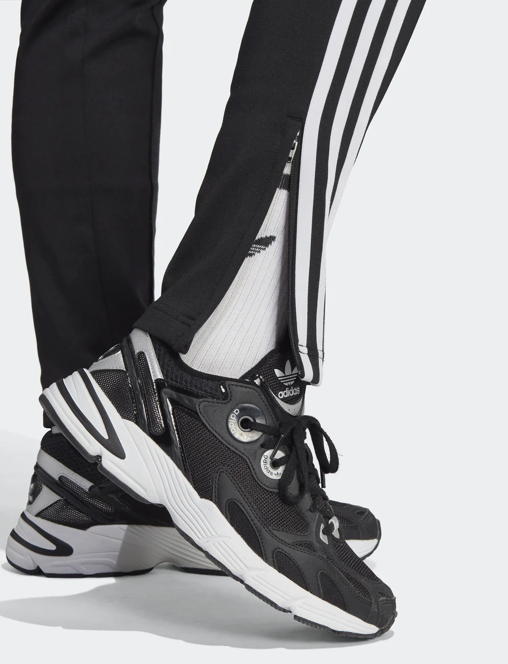 adidas Originals - SST TRACK PANT - casual - black - 5