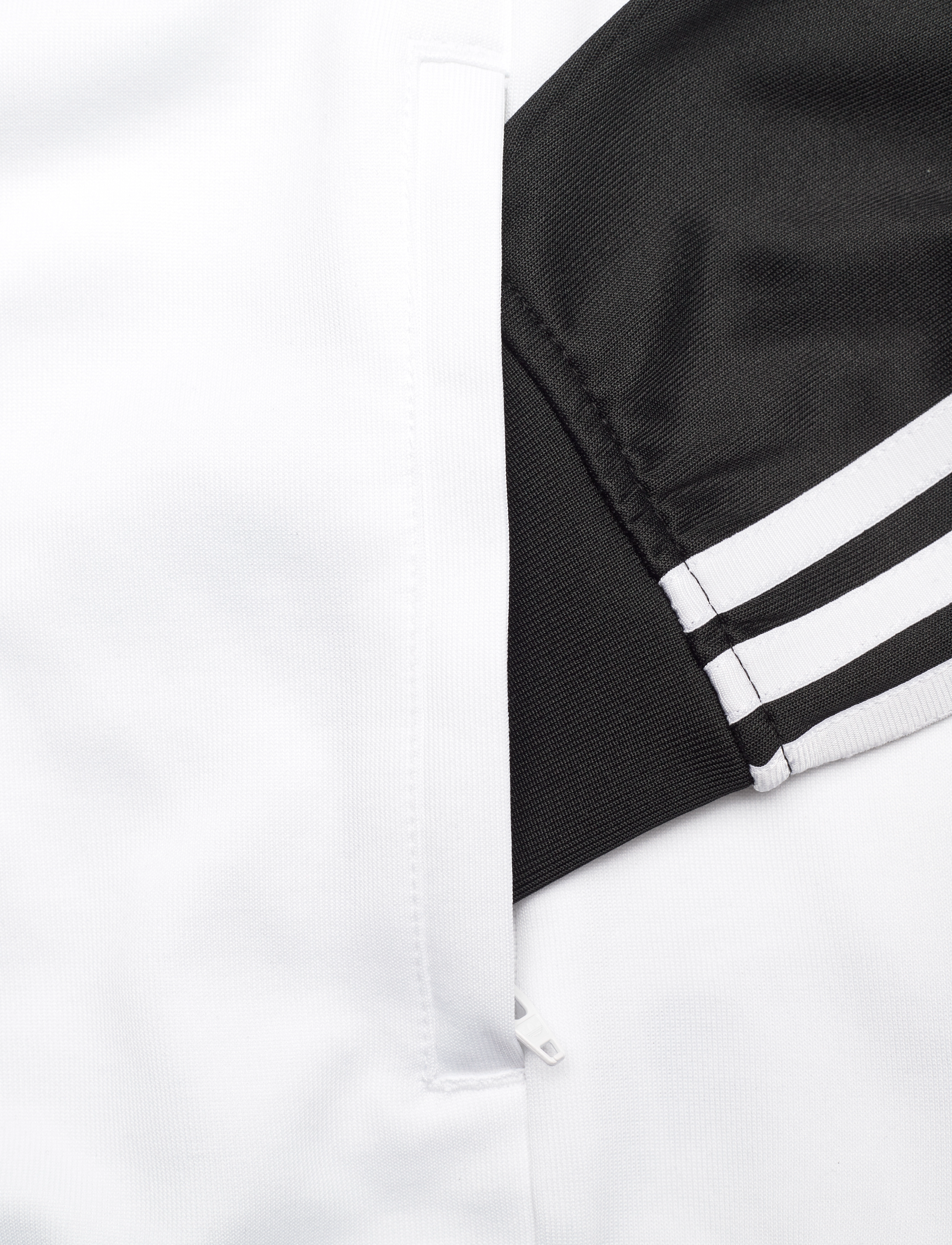 adidas Originals - SST TT LOOSE - white/black - 3