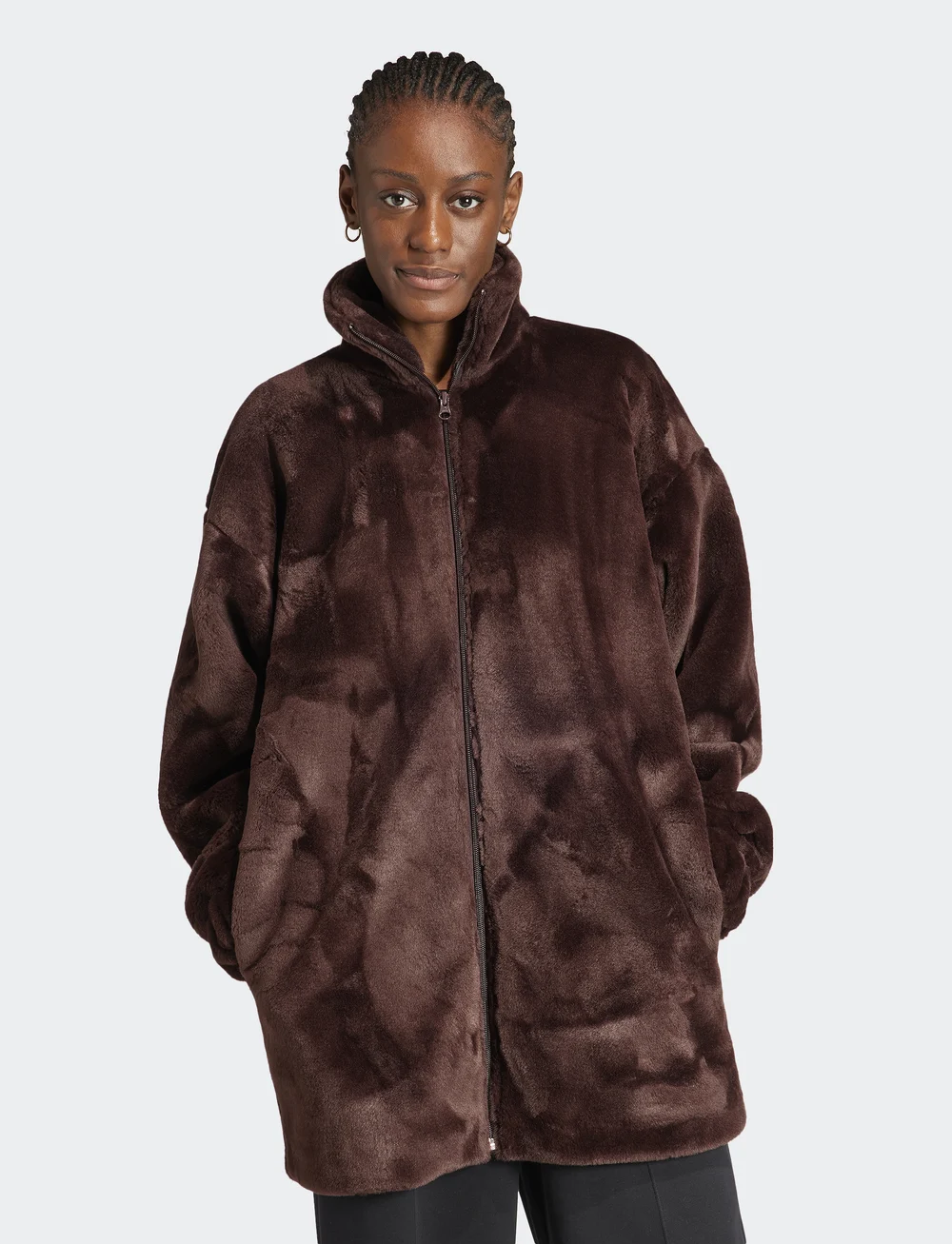 adidas Originals Faux Fur Jacket 200 Kaufen Sie von adidas Originals online unter Boozt . Schnelle Lieferung und einfache Retouren