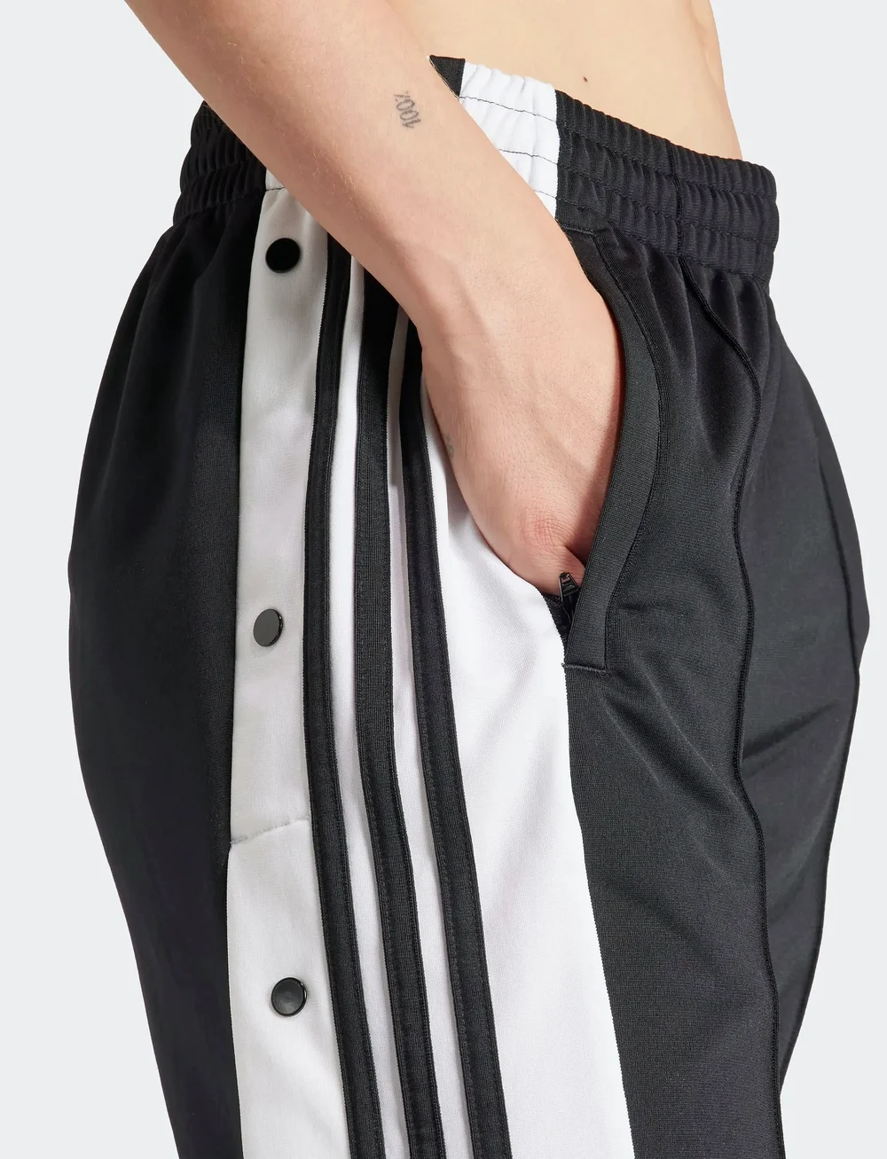 adidas Originals - ADIBREAK PT - treeningpüksid - black - 3