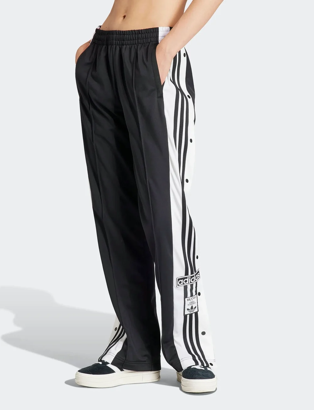 adidas Originals - ADIBREAK PT - treeningpüksid - black - 5