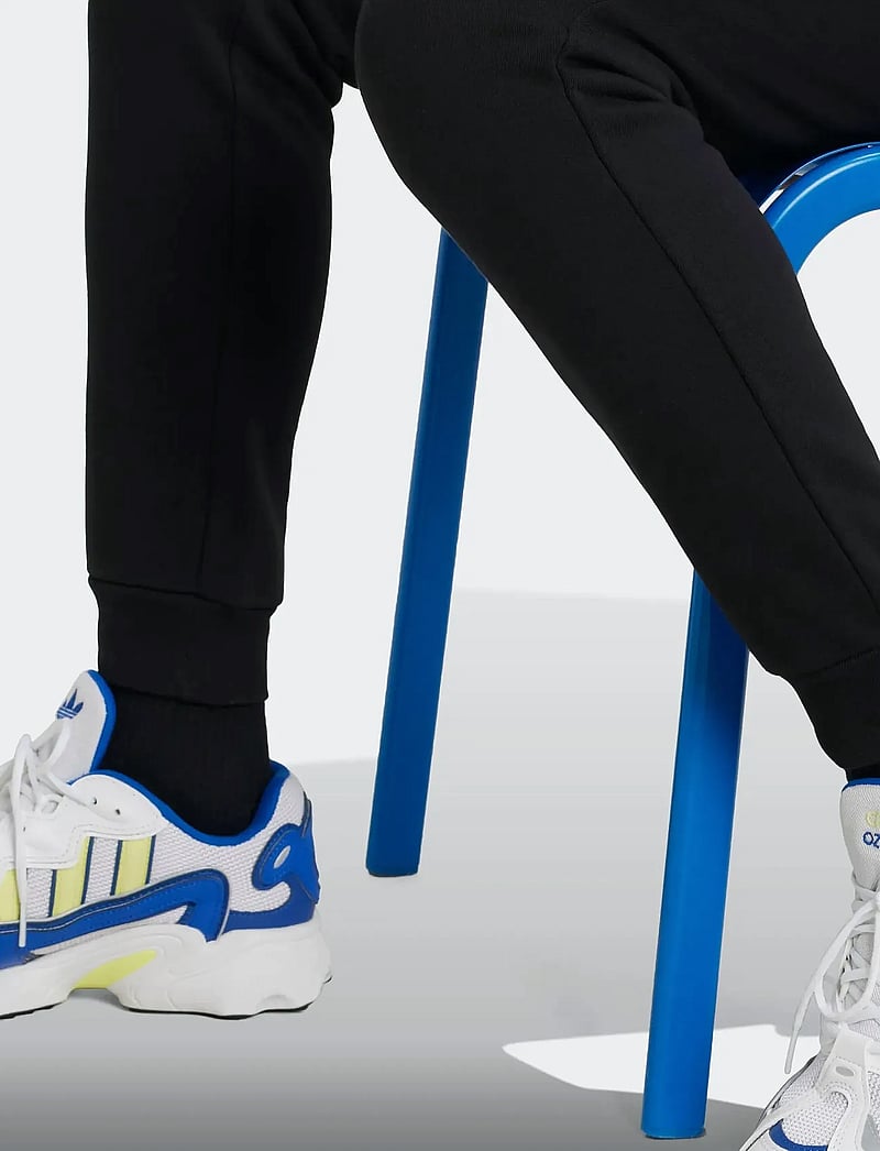 adidas Originals - PANTS - sweatpants - black - 5