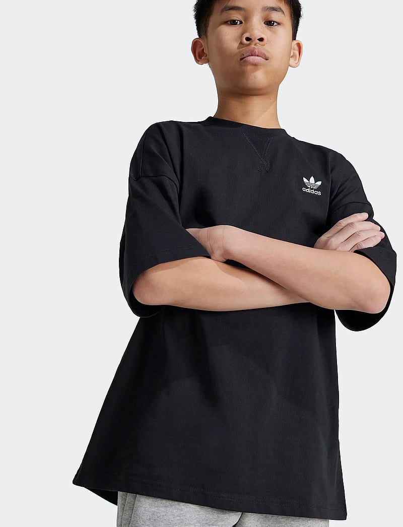 adidas Originals - TEE - kortærmede t-shirts - black - 5
