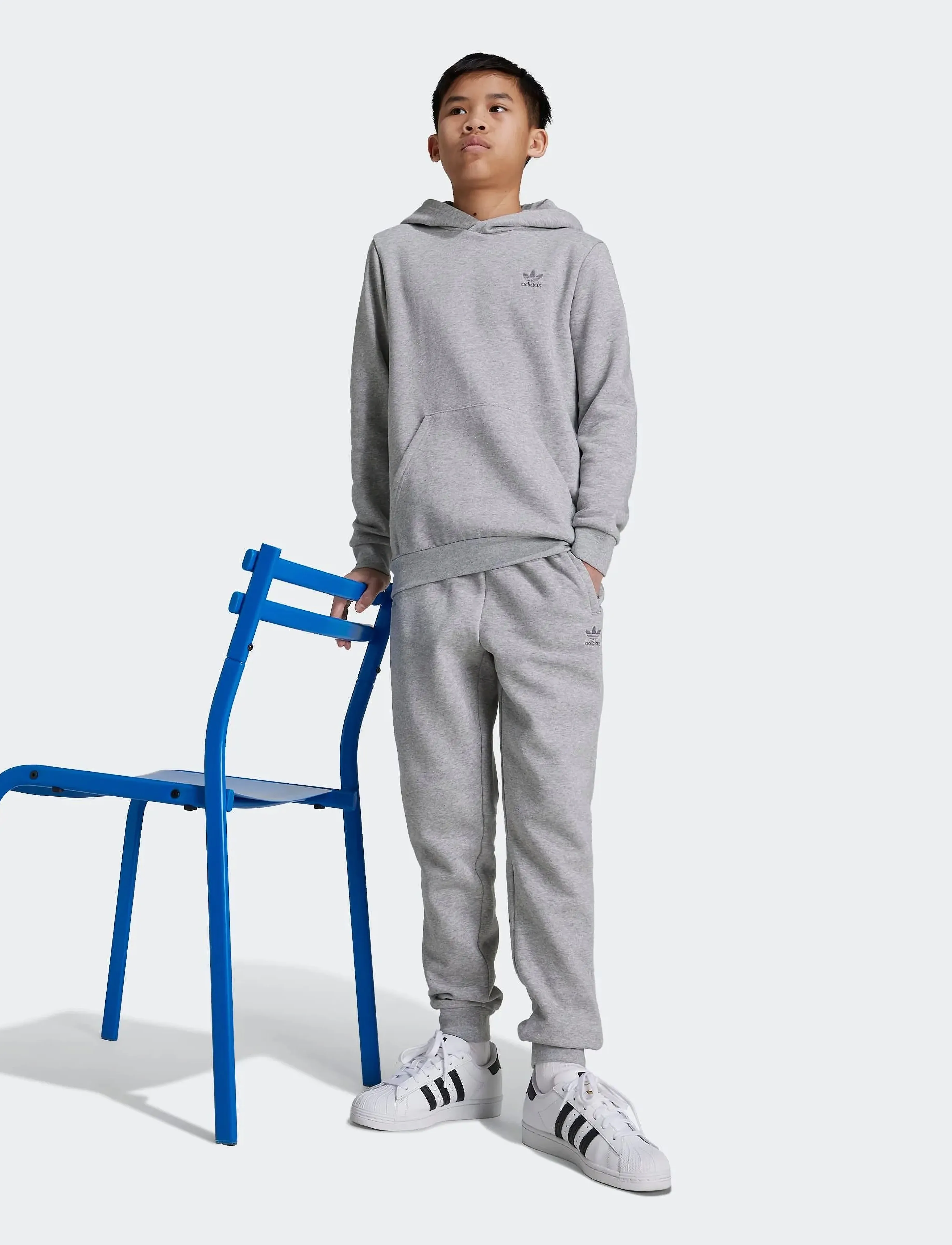 adidas Originals HOODIE - Hauts - MGREYH / grey