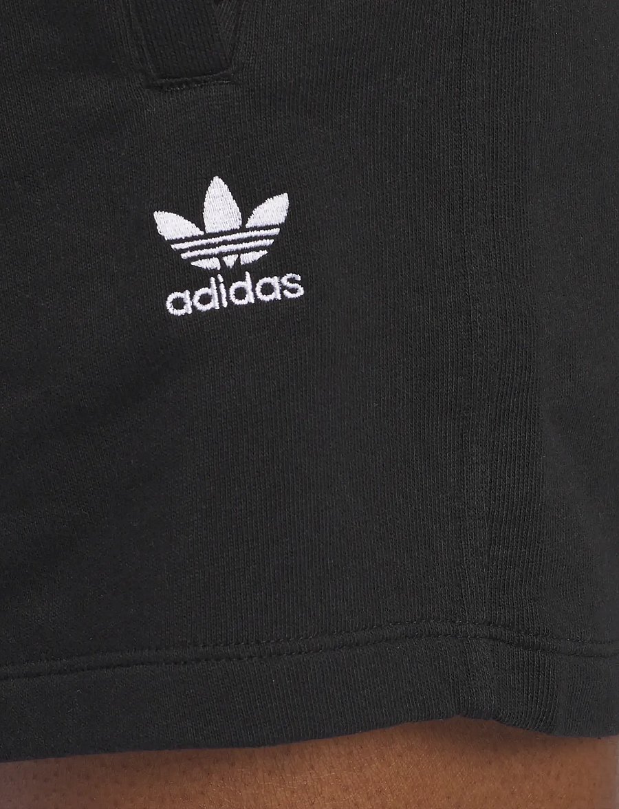 adidas Originals - ESS SHORTS - vabaaja lühikesed püksid - black - 3