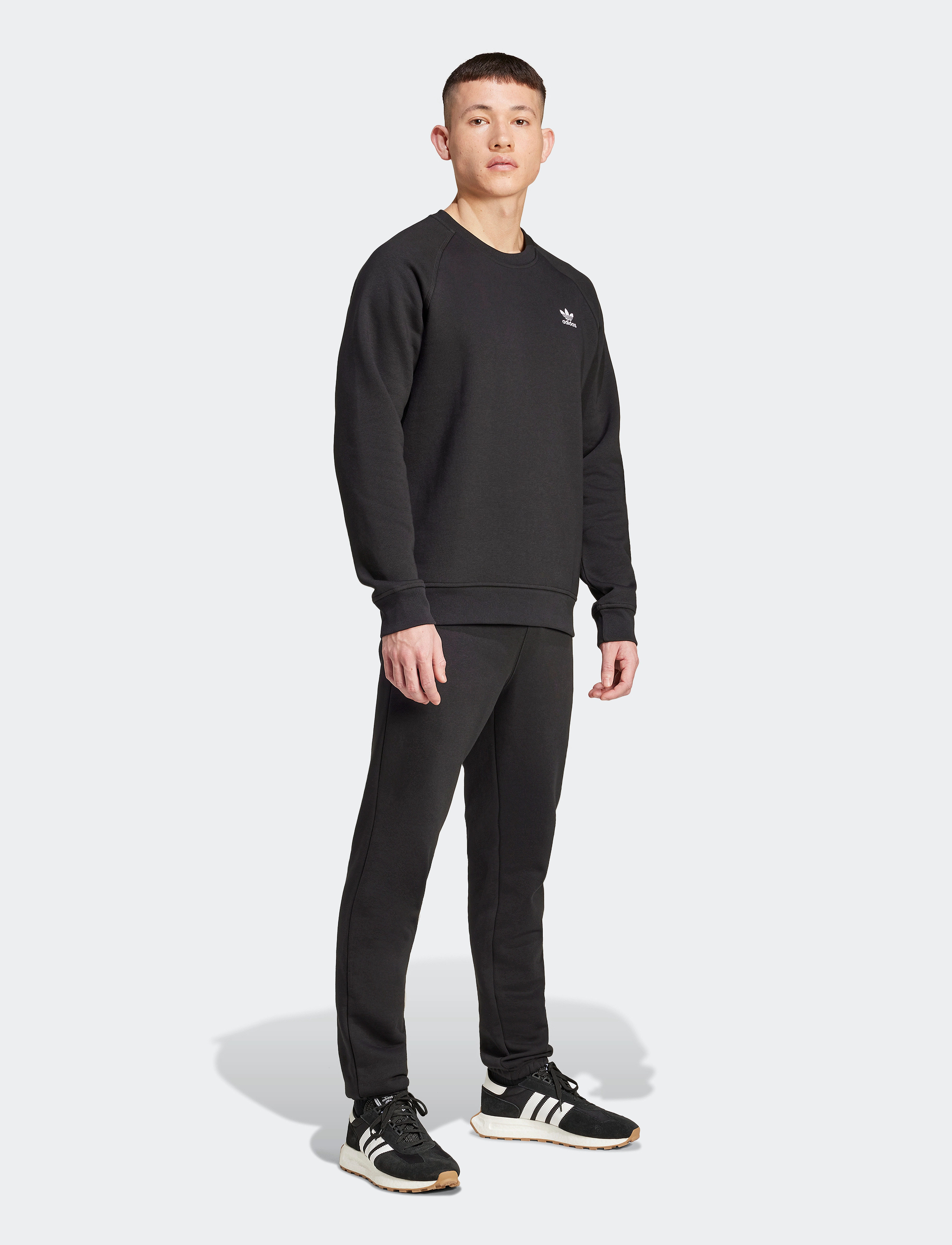 adidas Originals ESS PT - Streetwear - BLACK / black